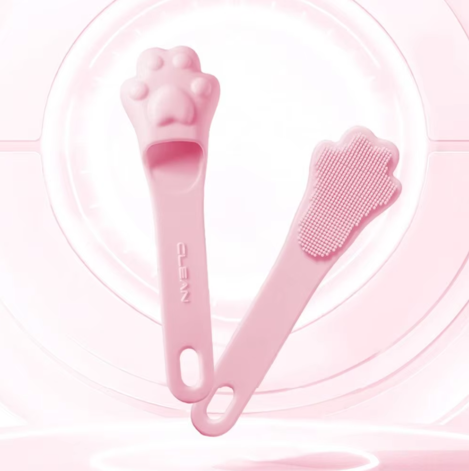 Pet supplies: dog paw-shaped tongue cleaner for superior canine dental care