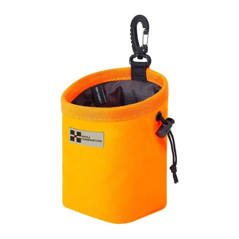 Dog gear: durable treat pouch with quick-access drawstring, essential for effective pet training sessions.