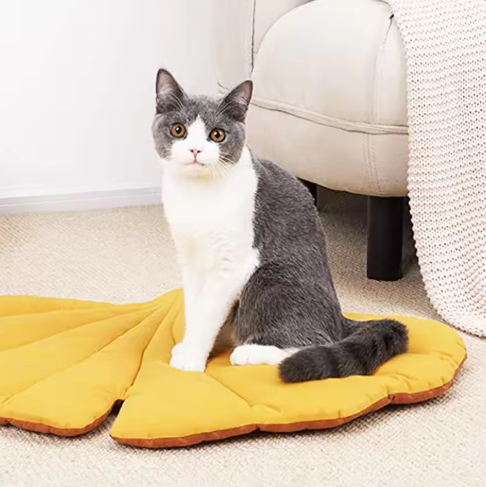 Soft, durable pet comfort mat, reversible for year-round use, ideal for dogs and cats
