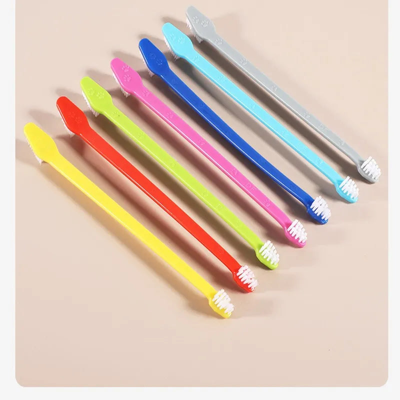 Ergonomic dual-head pet toothbrushes in a multi-pack, simplifying dog & cat dental cleaning