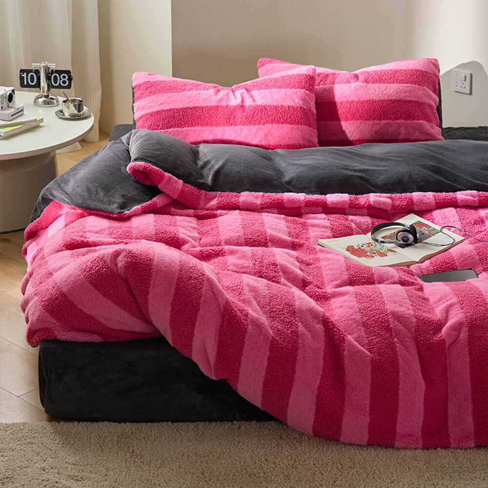 Dual-sided striped cozy bed sheet set, velvet & sherpa, for warm bedroom decor
