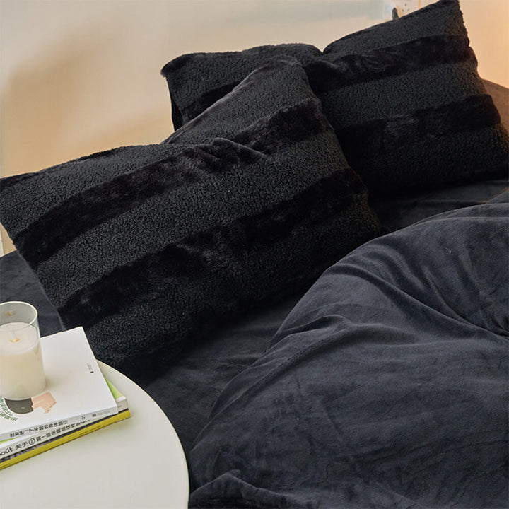 Bedding ensemble: dual-sided striped cozy sheet set, made from velvet and sherpa