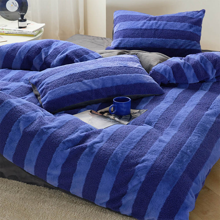 Cozy striped sheet set with velvet side and sherpa reverse for optimal warmth