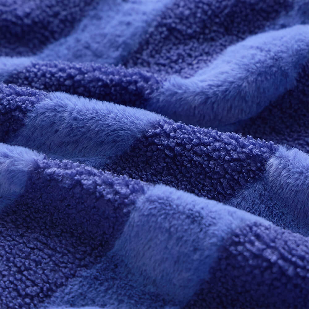 Warm bedding sheet set, striped design, featuring soft velvet and fluffy sherpa