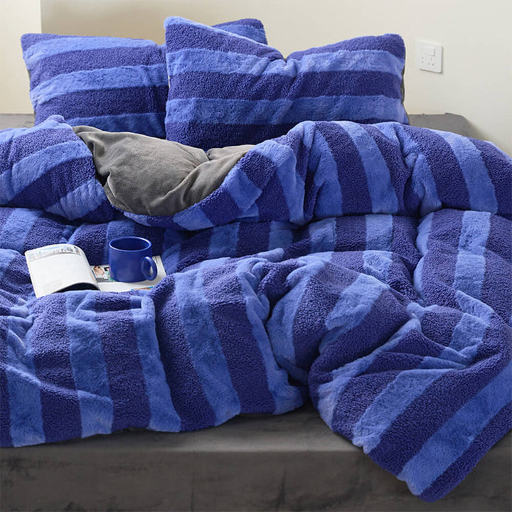 Warm striped bedding set, velvet soft top and fuzzy sherpa reverse side