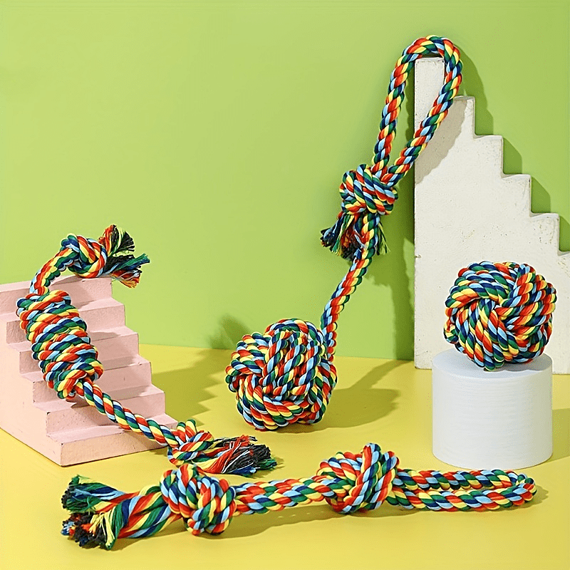 Chew toys for dogs: durable rope and ball set, ideal for strong chewers.