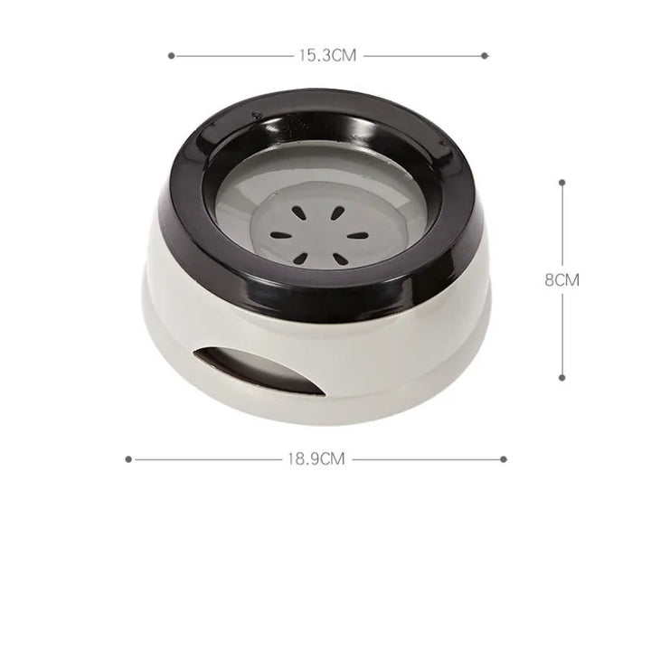 Non-slip pet bowl for dogs & cats, featuring a stable base for mess-free feeding.