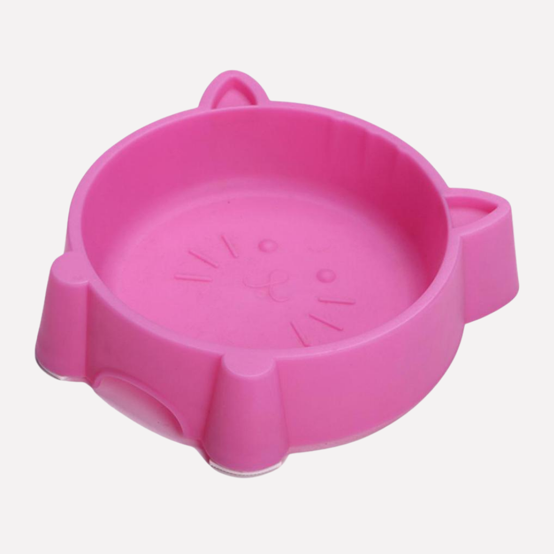 Eco-friendly cat face bowl with non-slip base for pet food or water, sustainably made.