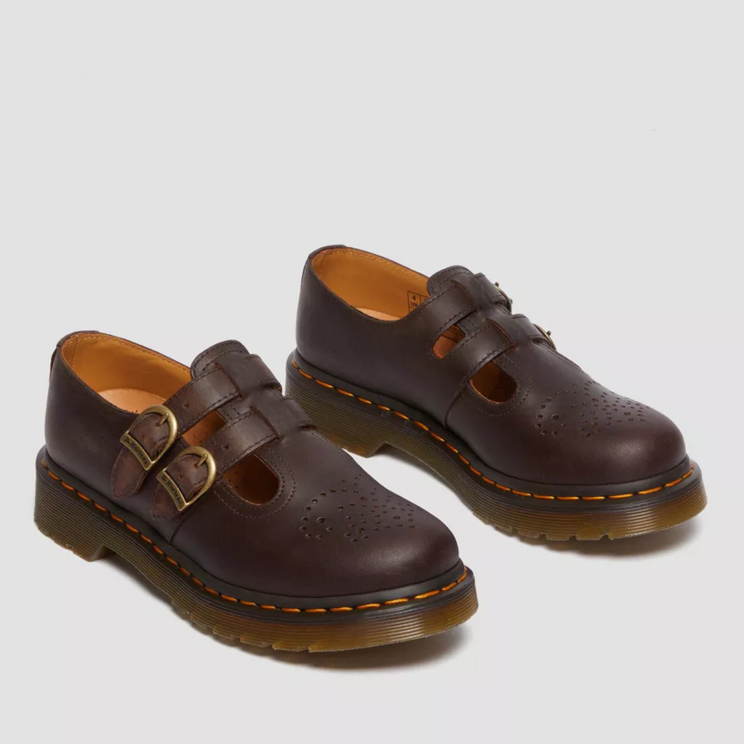 Casual fashion women's Mary Jane flats, double buckle detail for an edgy yet comfortable look.