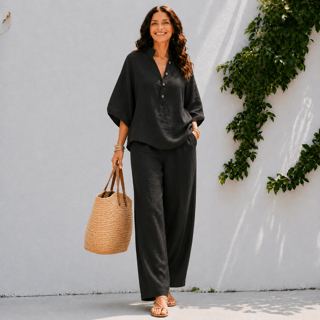 Stylish women's oversized matching set. Features a flowy button blouse & comfortable wide-leg pants for everyday.