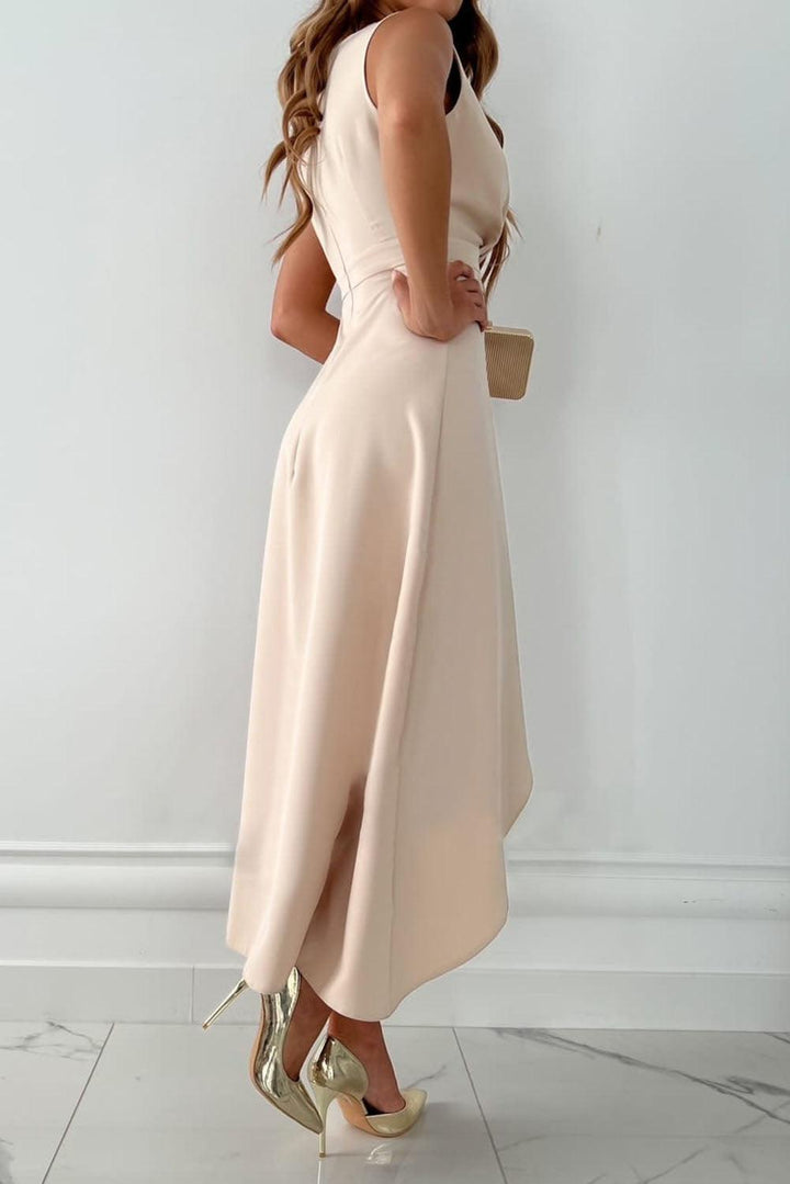 Chic women's V-neck wrap midi dress with adjustable tie. Comfortable and elegant for summer fashion or special events.