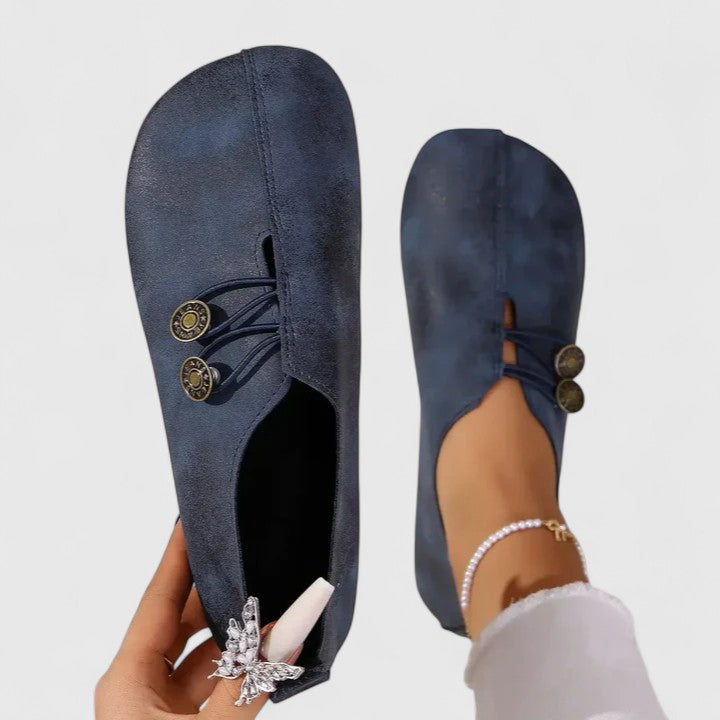Casual ladies' foldable loafers with padded insole & elastic button, ideal for everyday comfort & style.