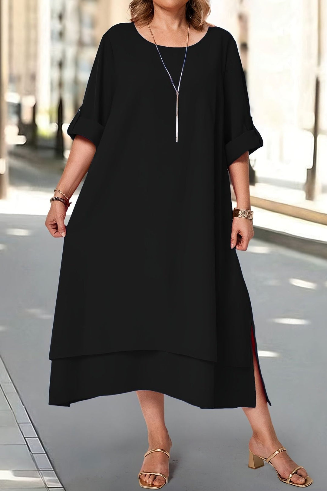 Gorgeous evening wear elegant maxi dress for women, a formal flowy gown for any special event.