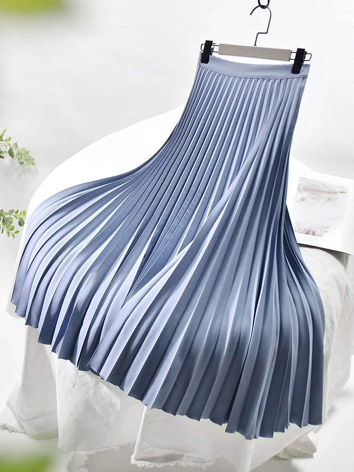Chic elegant high waist pleated midi skirt, a versatile staple for modern women's fashion.