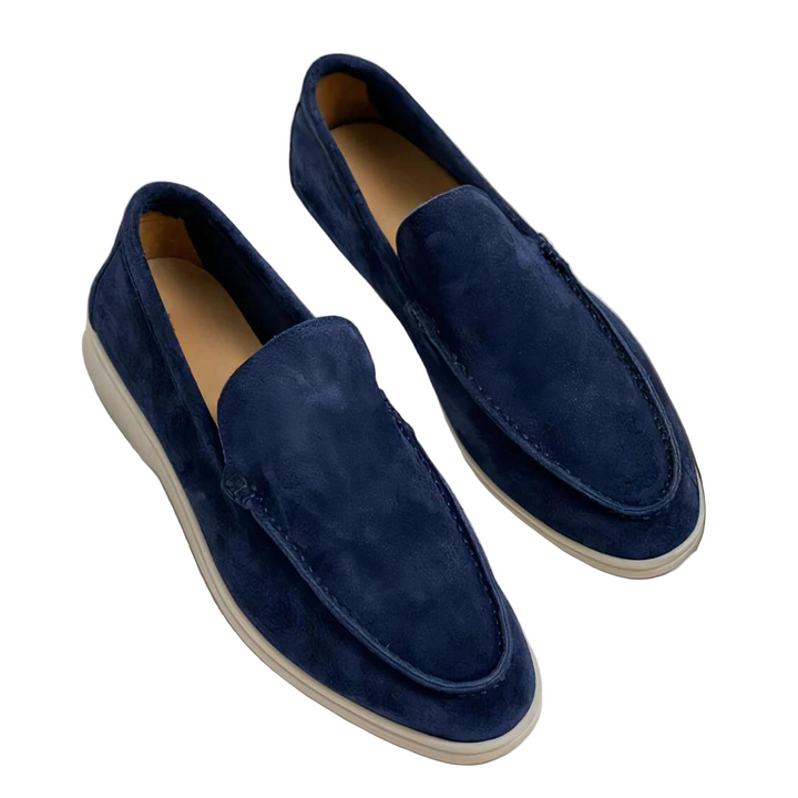 Elegant men's loafers, classic old money style. Comfortable slip-on dress shoes for gentlemen.