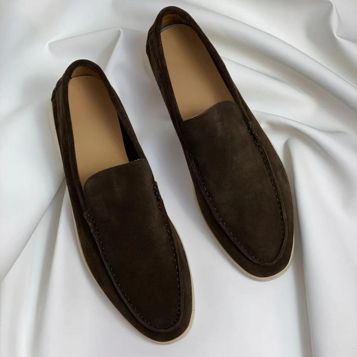 Stylish men's loafers in a classic old money style. Elegant & comfortable for daily wear.
