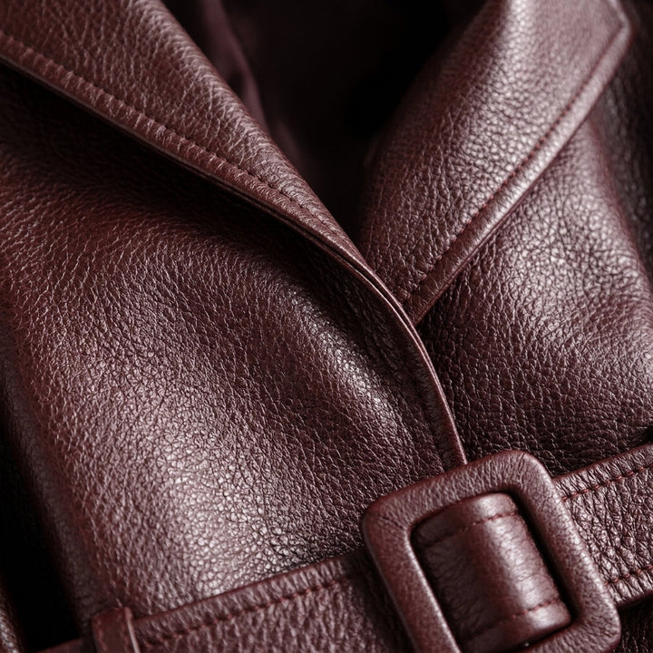Sophisticated tailored jacket for women, suitable for elegant occasions & casual wear. Timeless appeal.