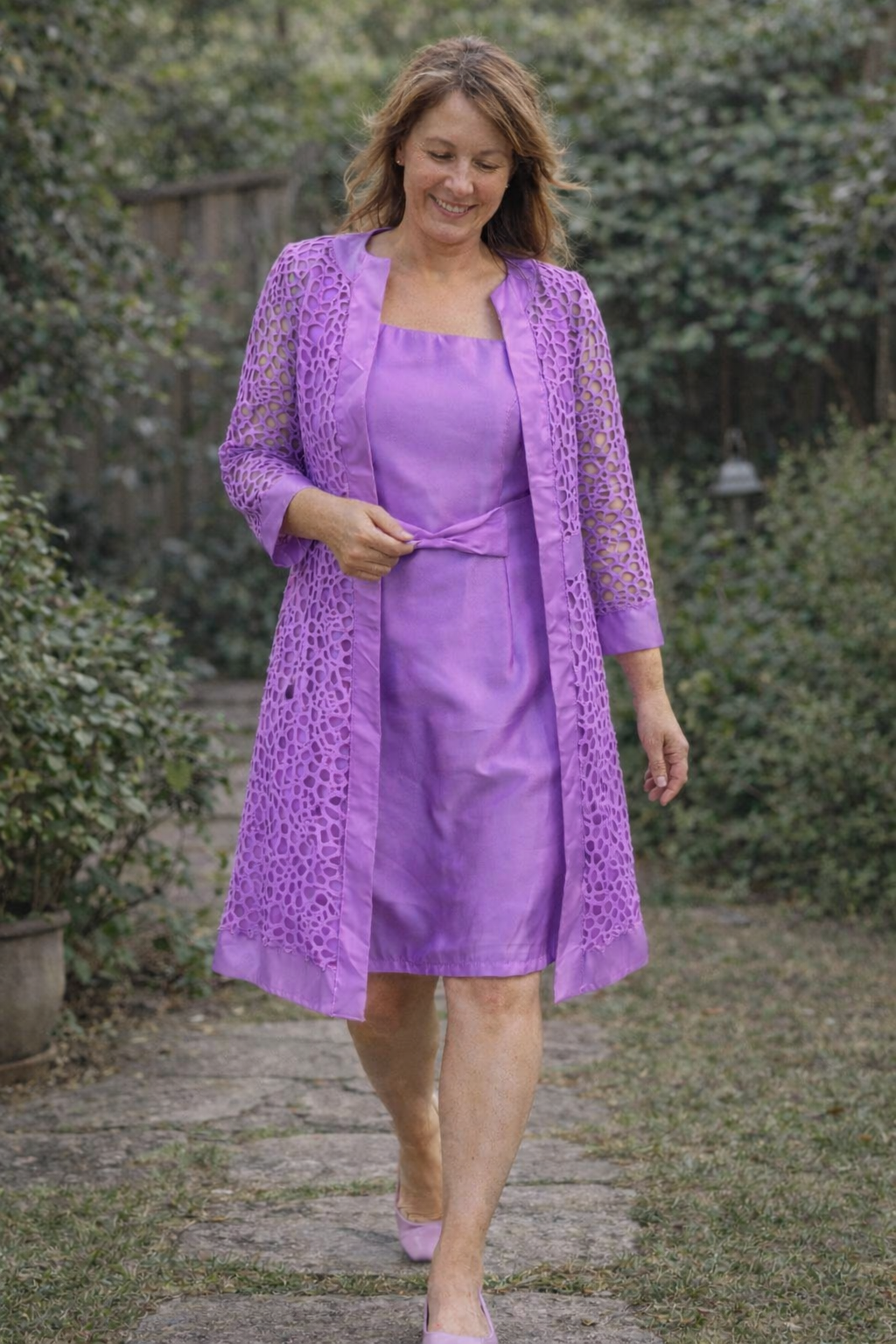 Heidi mode 2024 women's fashion: luxurious 2-piece dress & jacket set for elegant party attire.