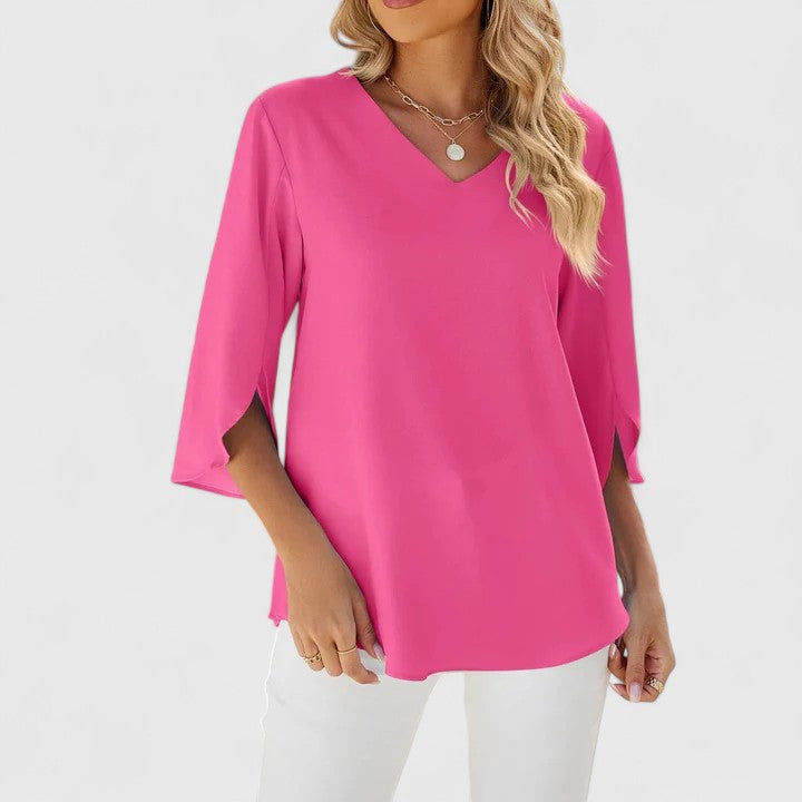 Versatile ladies' blouse, great for effortless casual chic fashion and everyday style.