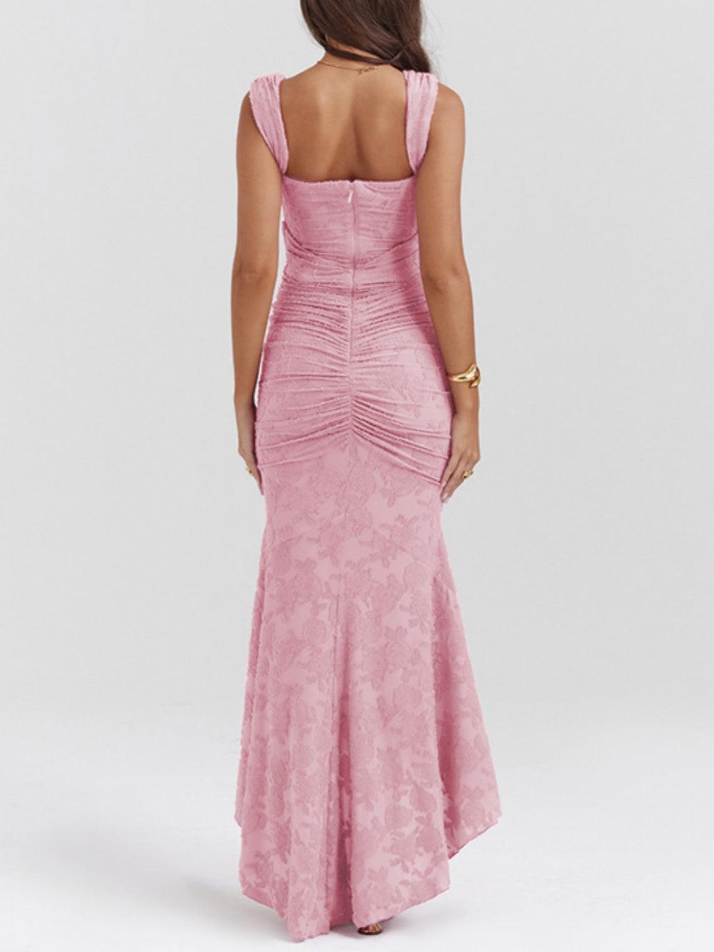 Beautiful women's elegant evening dress, a ruched corset mermaid bodycon fit.