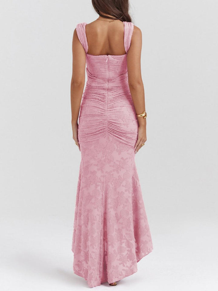 Beautiful women's elegant evening dress, a ruched corset mermaid bodycon fit.