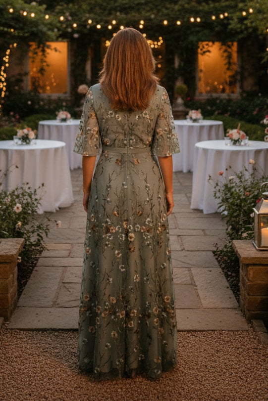 Boho women's floral maxi dress, perfect for summer vacations & beach wear. Flowy long dress with elegant print.