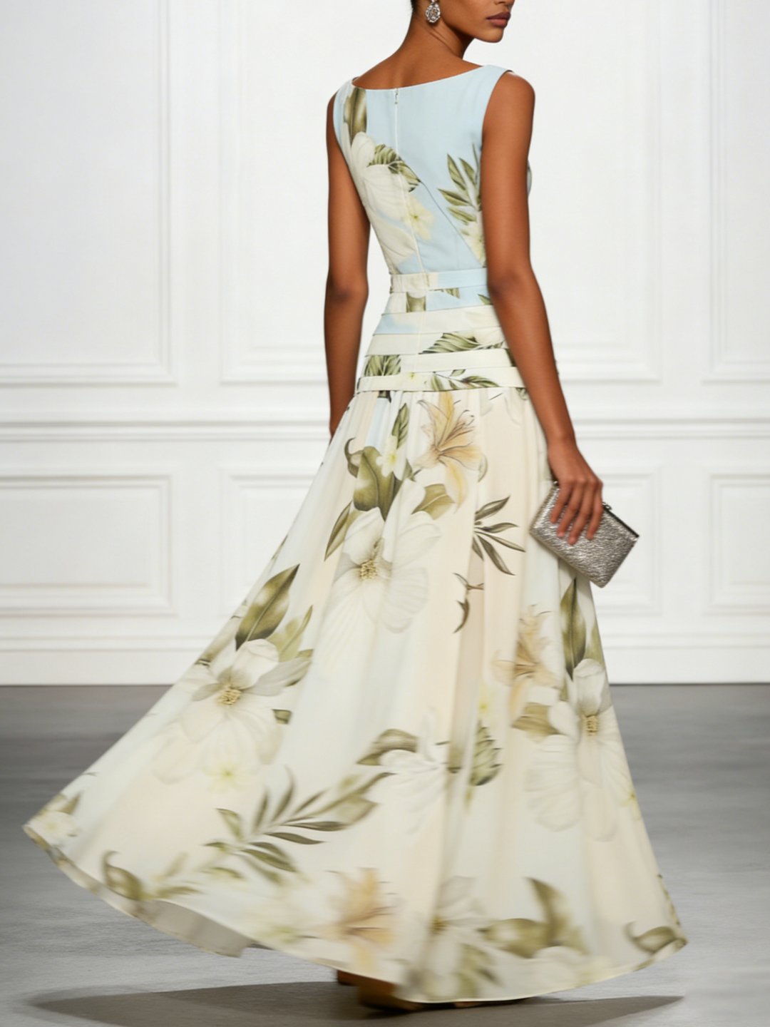 Vibrant floral print maxi dress for women, featuring a sophisticated boat neck. Ideal for summer parties.