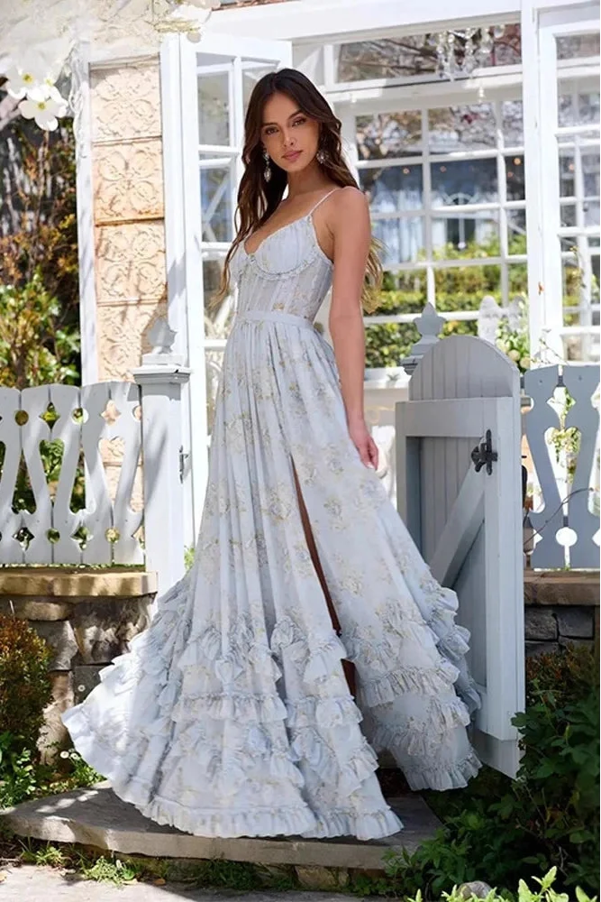 Luxurious flowing maxi event dress for women, sophisticated formal wear & elegant evening gown. Special occasion.