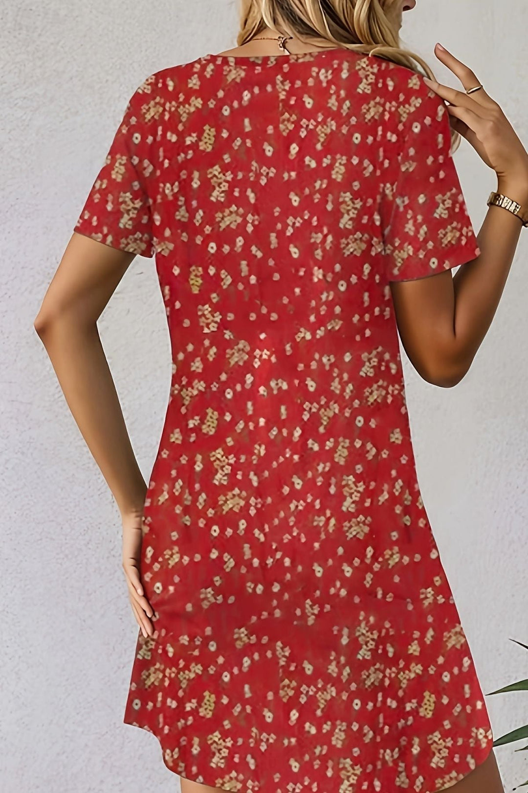 Chic women's elegant midi dress in a flowing fabric, perfect for formal wear, cocktail or evening events.