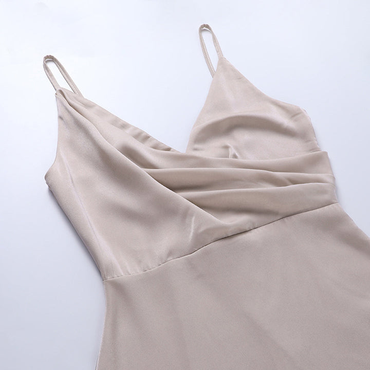 Lightweight women's flowy maxi dress, ultimate comfort & style for summer, beach & evening wear. Vacation ready.