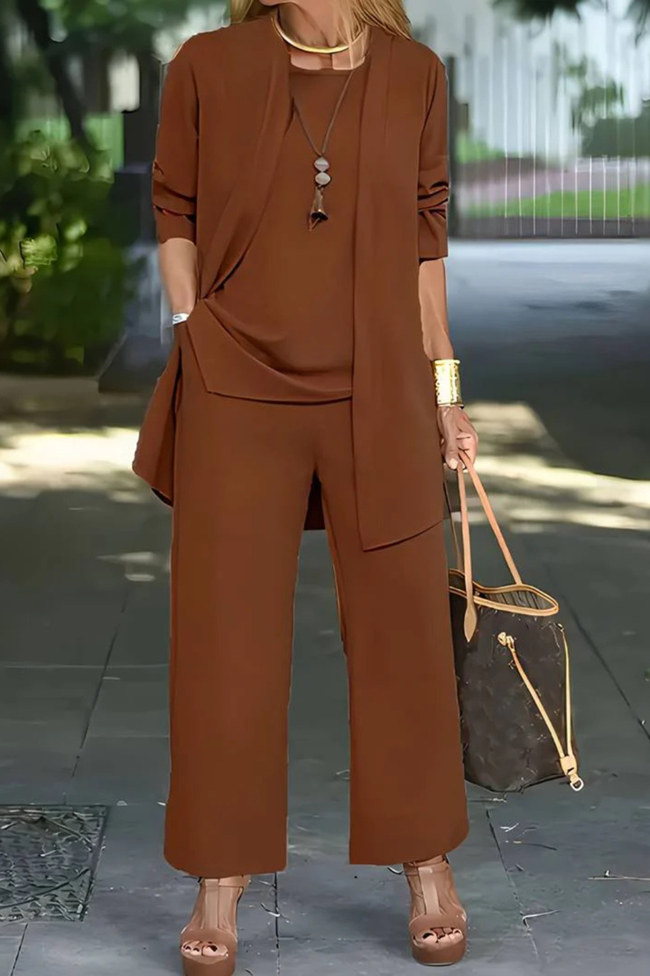 Modern elegant women's 3-piece formal set, sophisticated & stylish choice for any occasion.
