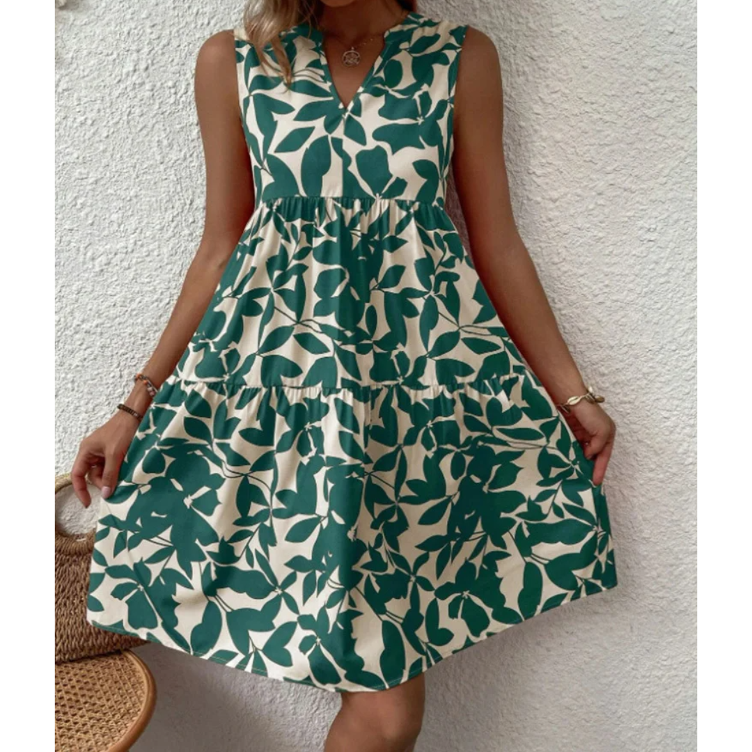 Chic orange midi dress for women, ideal for parties or a stylish day out. Elegant, comfortable, and eye-catching.