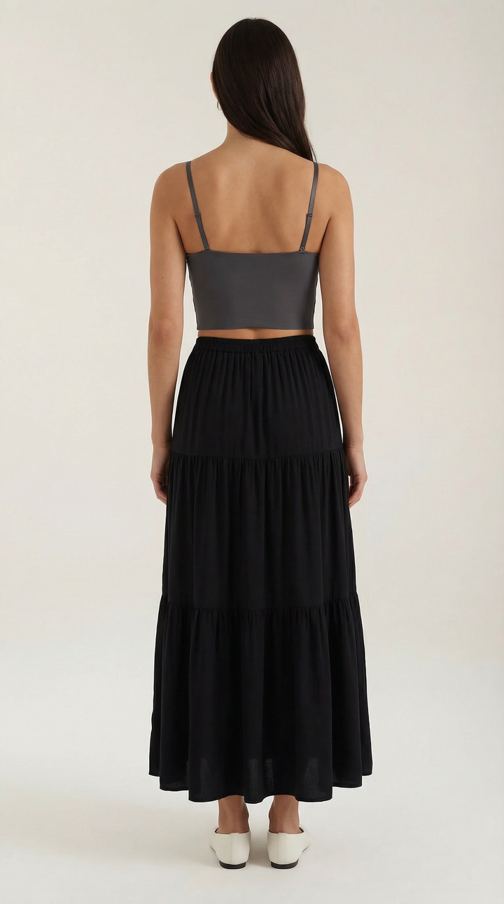 Women's elegant tailored Guinevere tank top, cropped, sleeveless, with a sophisticated heart neckline.