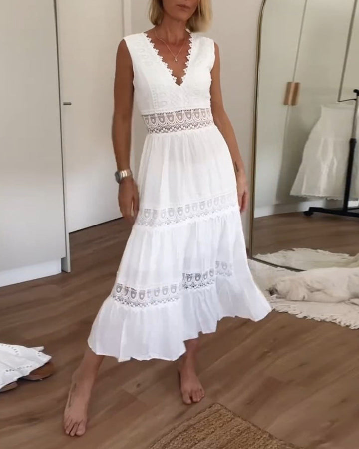 Elegant women's lace midi dress with a V-neck and sleeveless design for an effortless style.