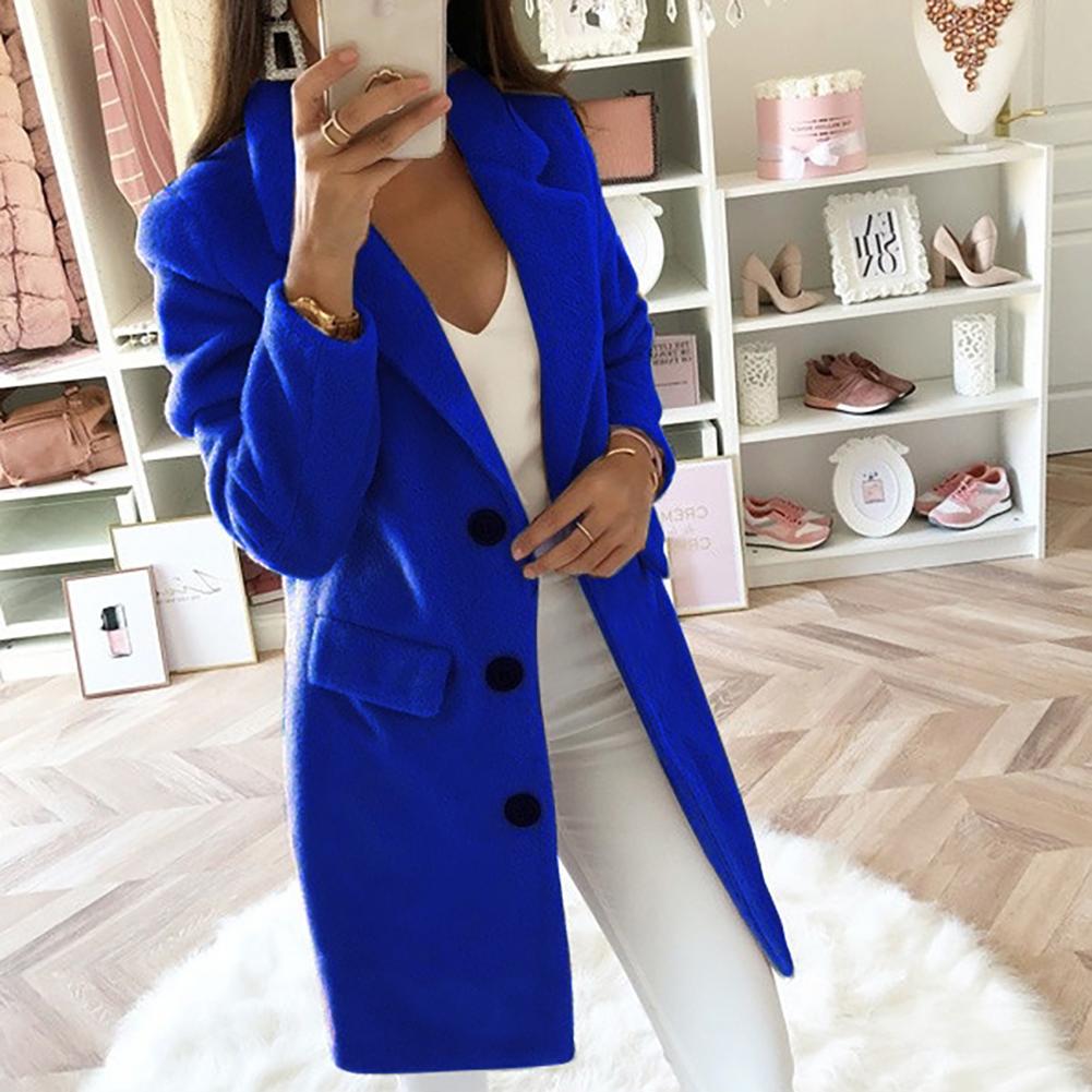 Chic women's long blazer coat, sophisticated style for layering. Elegant outerwear & professional women's jacket.