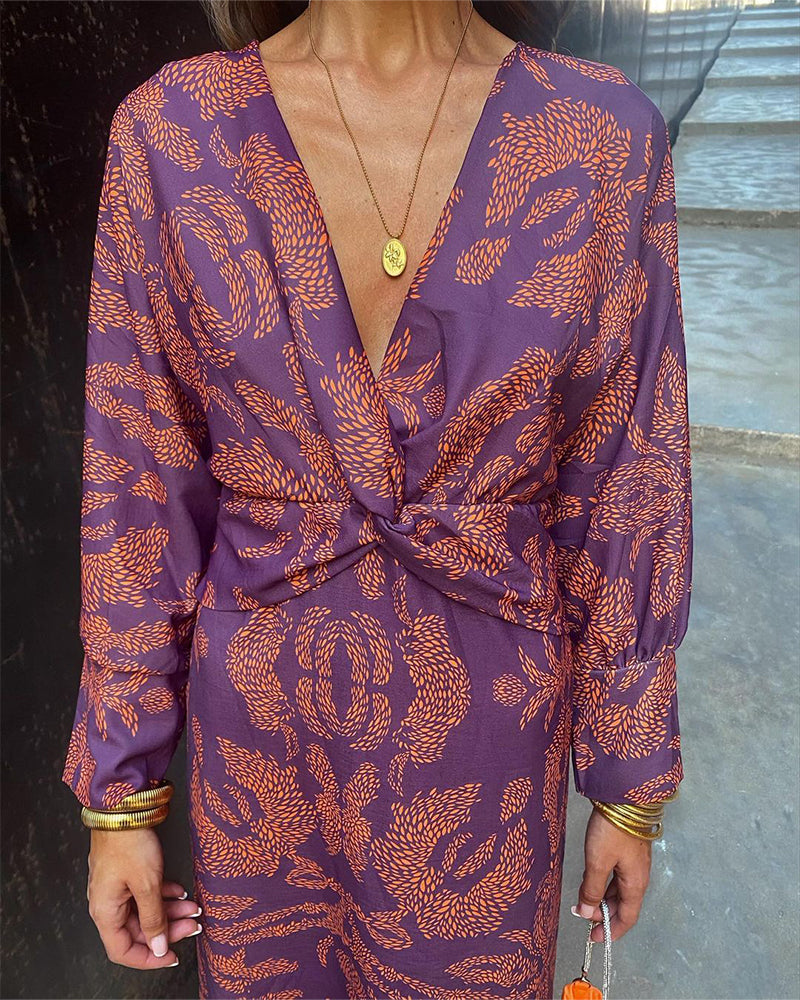Versatile women's long knot dress, elegant and formal, perfect for evening events and special occasions.