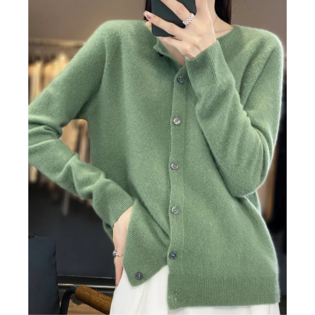 Modern women's button-front cardigan, O-neck style, essential for a versatile wardrobe.