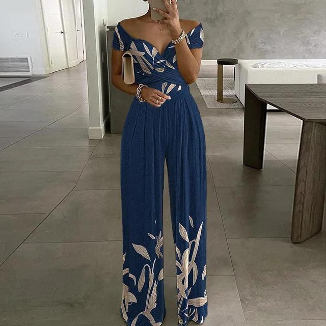 Stylish women's off-shoulder floral wide-leg jumpsuit, a comfortable and fashionable choice for summer outfits.
