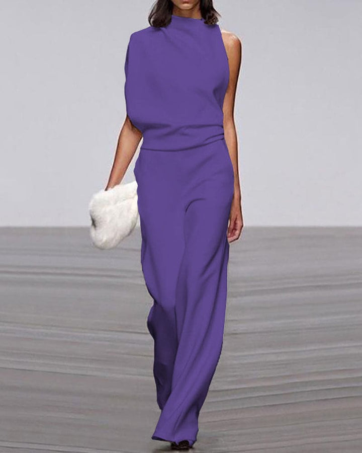 Stylish women's one-shoulder high-neck wide-leg jumpsuit, perfect for elegant formal events.
