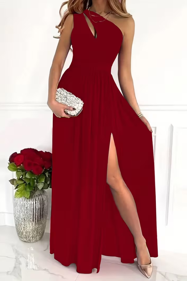 Slim fit one shoulder long maxi dress, a chic choice for women's elegant occasions.