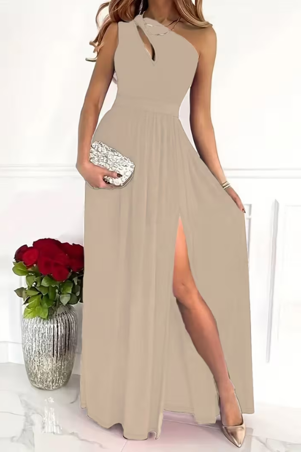 Chic party dress: women's one shoulder maxi gown, perfect for evening celebrations.