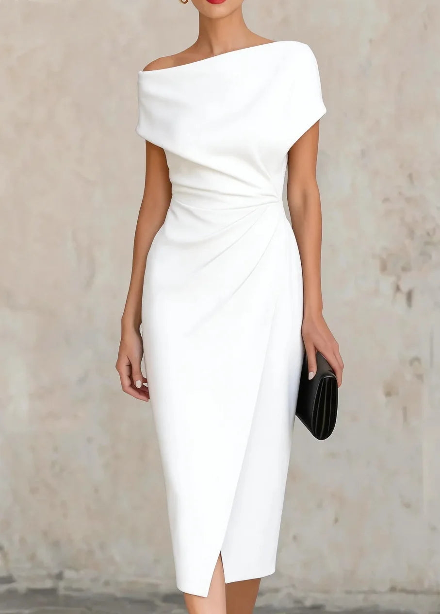 Stylish women's one-shoulder midi dress, pleated and elegant, ideal for parties, cocktails, or special occasions.