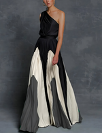 Monochrome Wave Elegance
