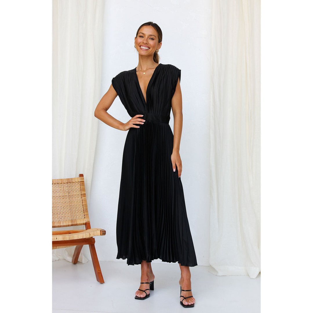 Chic women's pleated V-neck midi dress. Designed for graceful movement and effortless elegance, a perfect summer midi.