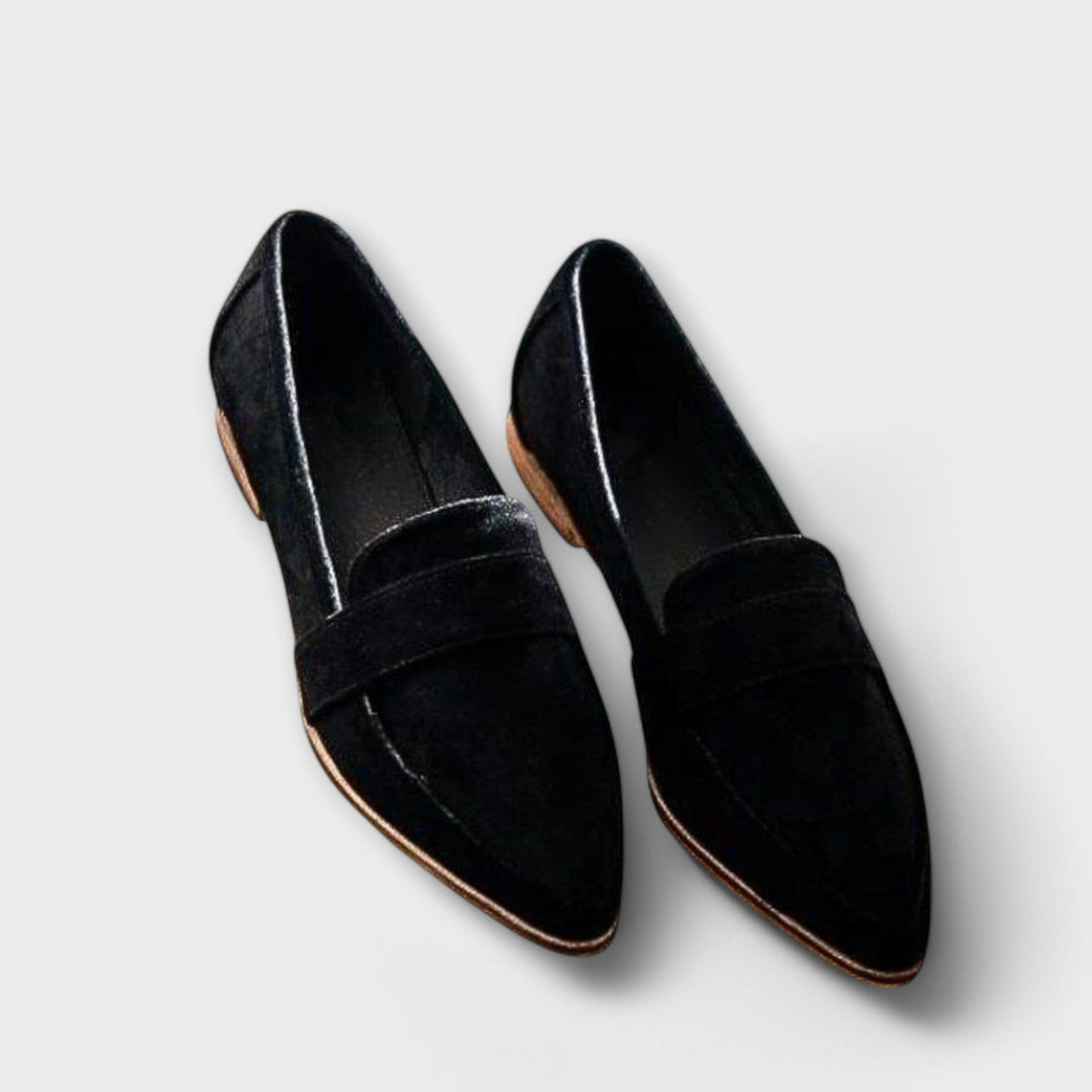 Comfortable women's pointed-toe flats, perfect slip-on loafers for casual and office wear.