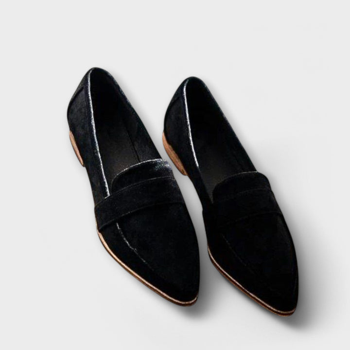 Comfortable women's pointed-toe flats, perfect slip-on loafers for casual and office wear.
