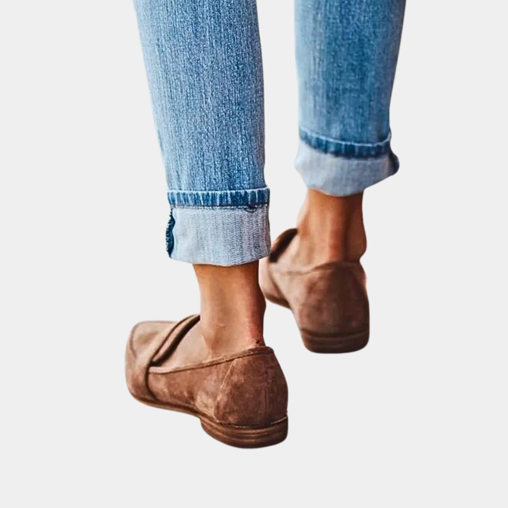 Classic women's pointed-toe slip-on loafers, essential comfortable flats for work & leisure.
