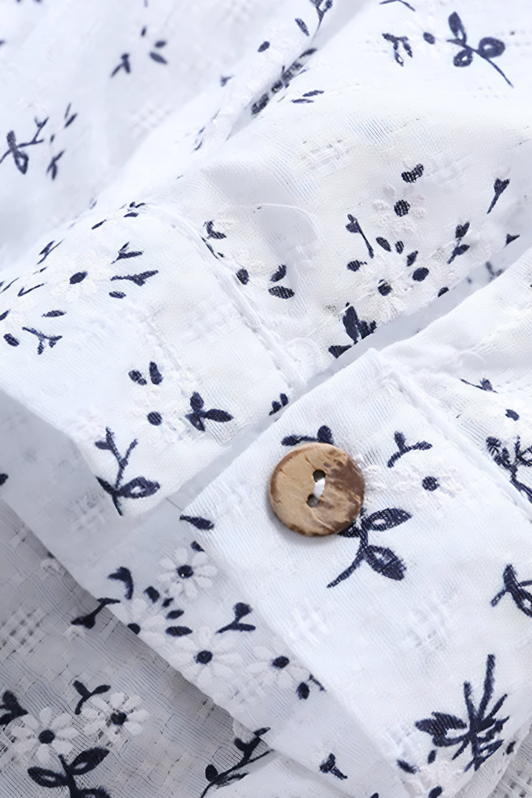 Fashionable women's printed long sleeve blouse. Chic, relaxed fit top ideal for versatile casual & office wear.