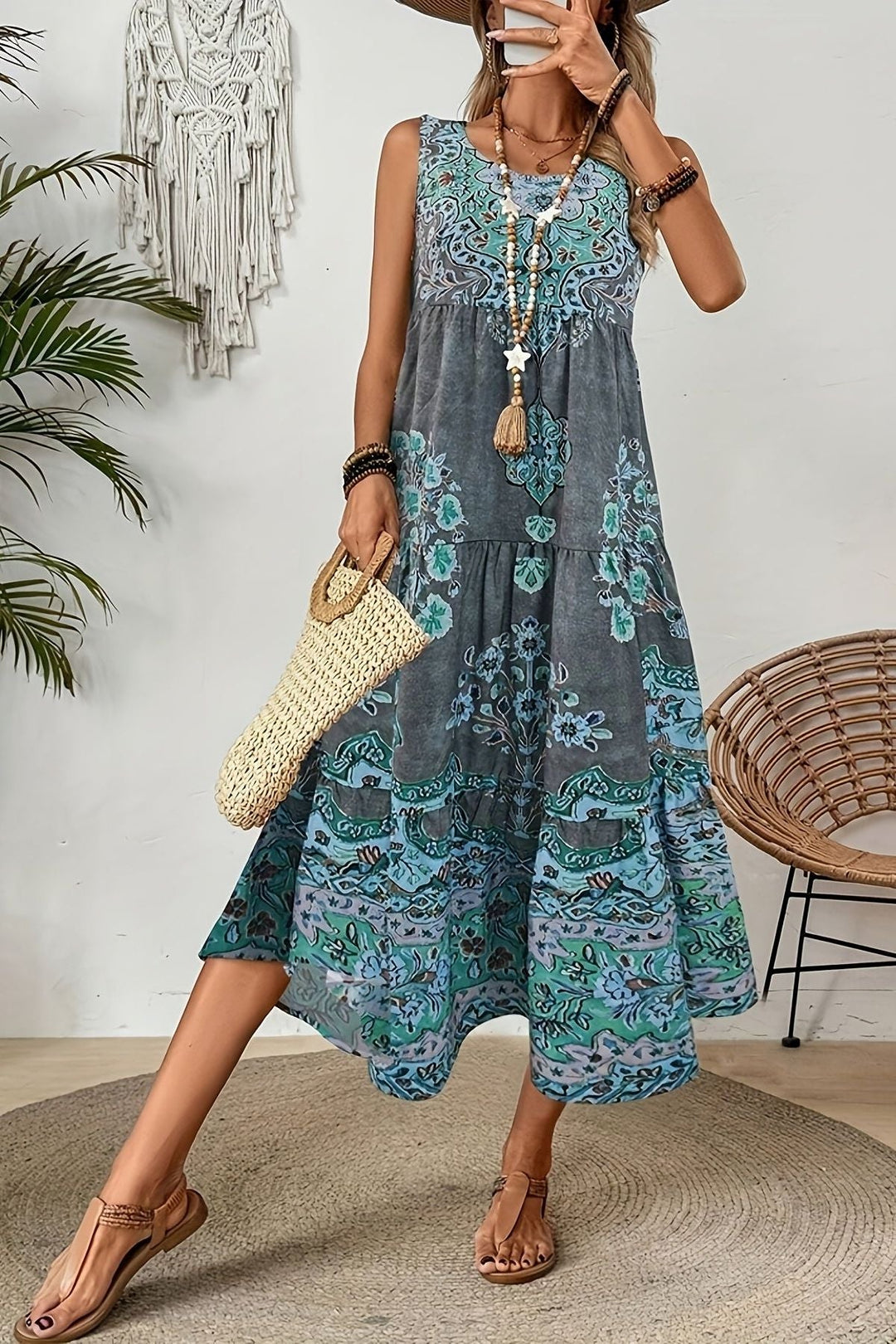 Comfortable women's flowy midi dress in a vibrant print, ideal for summer style & casual daytime wear.