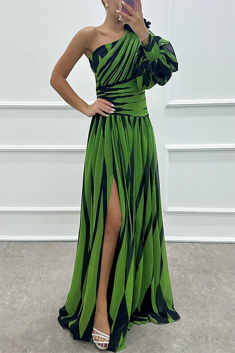 Printed one-shoulder long dress with a high slit, ruched detail, an elegant choice for any special occasion.